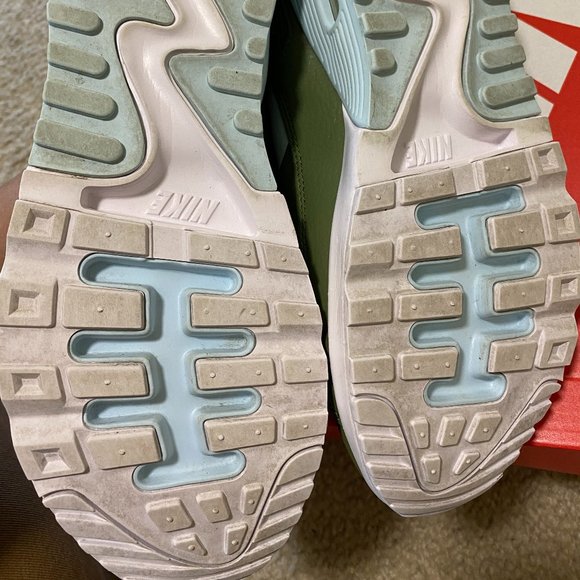 Nike Air Max 90 Ultra 2.0 Palm Green EUC - Picture 6 of 10